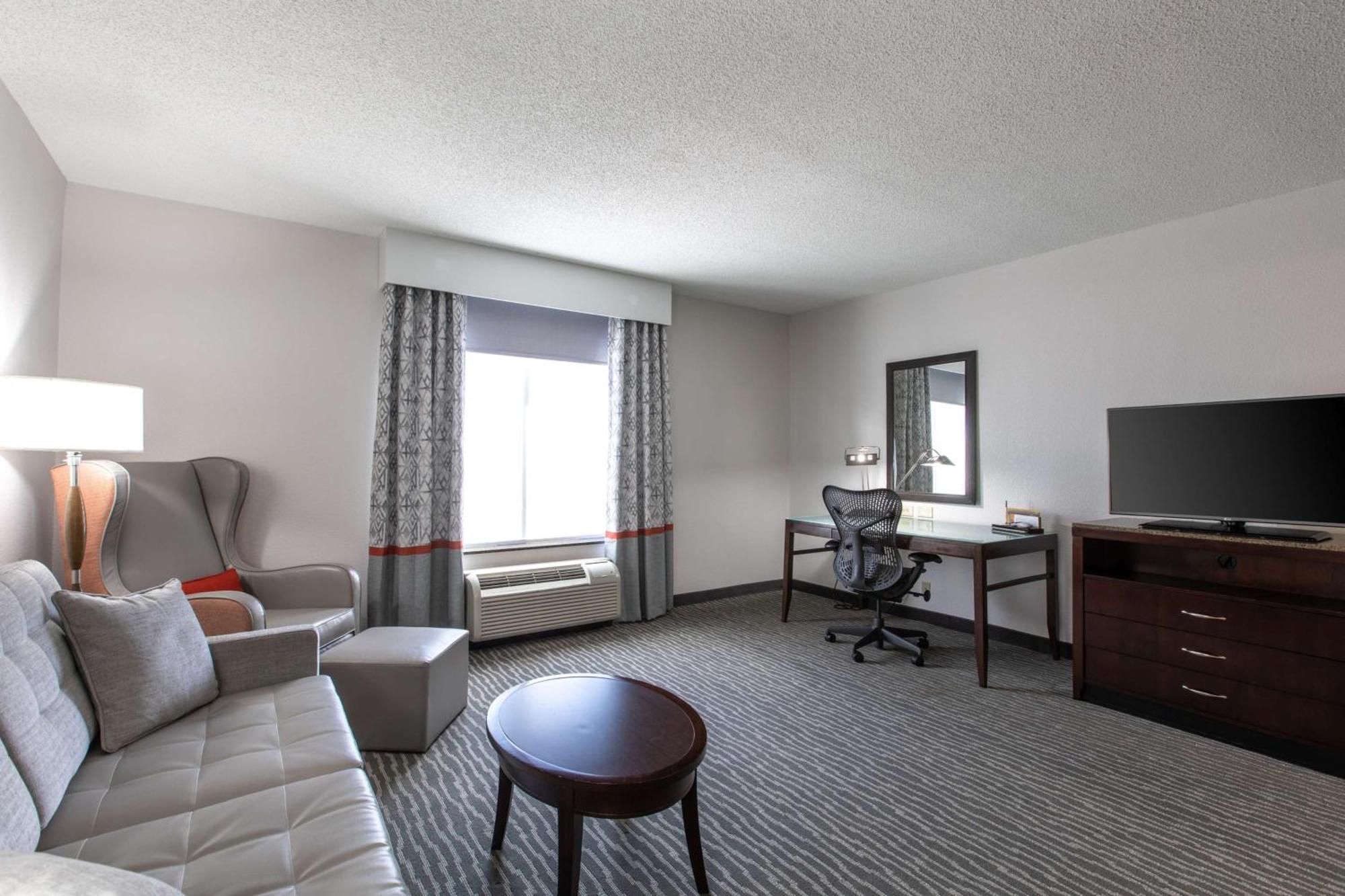 Hilton Garden Inn Lynchburg Dış mekan fotoğraf